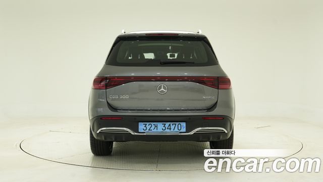 Mercedes-Benz EQB EQB300 4MATIC AMG Line