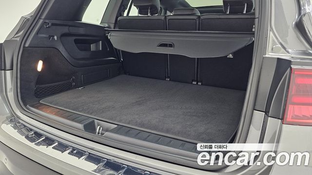 Mercedes-Benz EQB EQB300 4MATIC AMG Line