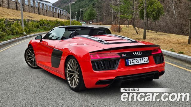 Audi R8 5.2 V10 Spyder