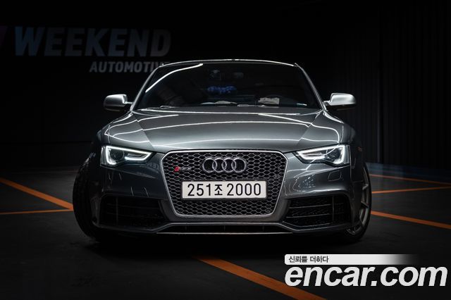 Audi RS5 4.2 FSI Quattro