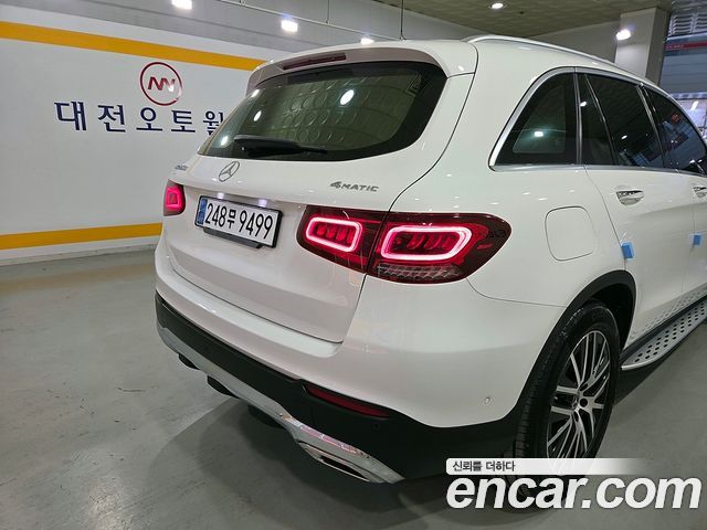 Mercedes-Benz GLC-Class GLC220 d 4MATIC