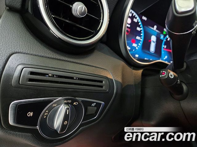 Mercedes-Benz GLC-Class GLC220 d 4MATIC