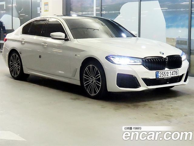 BMW 5-Series 530i xDrive M Sport Package Plus
