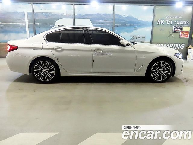 BMW 5-Series 530i xDrive M Sport Package Plus