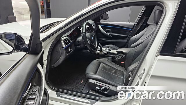 BMW 3-Series 328i M Sport