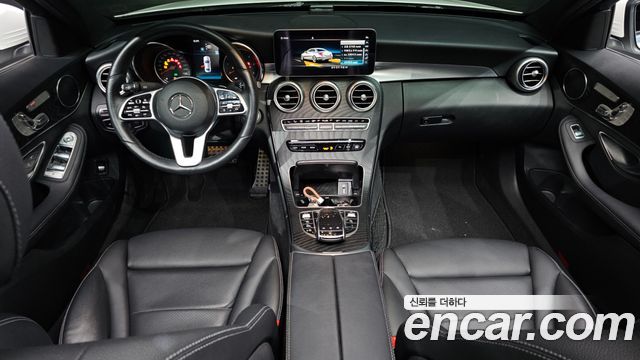 Mercedes-Benz C-Class C220 d 4MATIC AMG Line