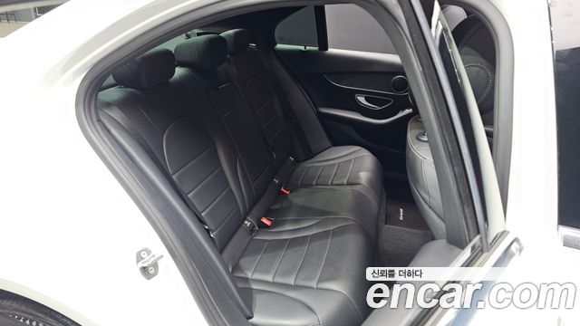 Mercedes-Benz C-Class C220 d 4MATIC AMG Line
