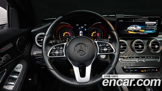 Mercedes-Benz C-Class C220 d 4MATIC AMG Line