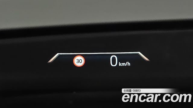 BMW 2-Series 220i Luxury