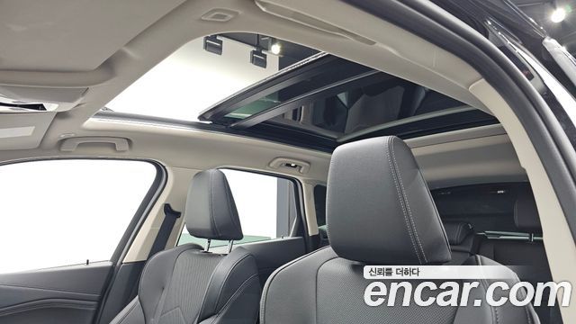 BMW 2-Series 220i Luxury