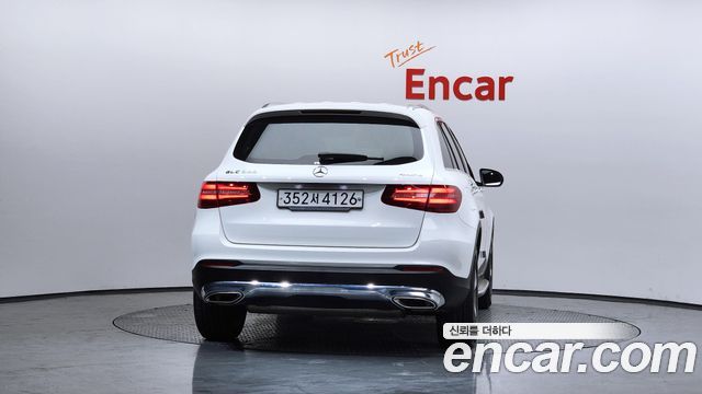 Mercedes-Benz GLC-Class GLC300 4MATIC