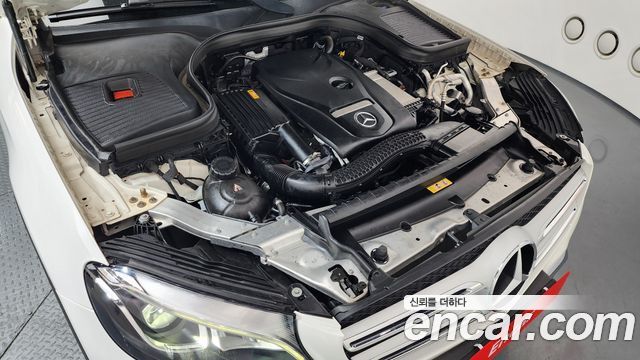 Mercedes-Benz GLC-Class GLC300 4MATIC