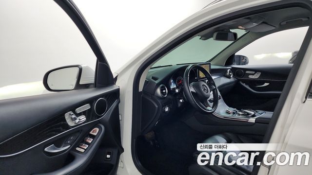 Mercedes-Benz GLC-Class GLC300 4MATIC