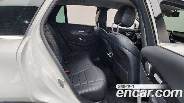Mercedes-Benz GLC-Class GLC300 4MATIC
