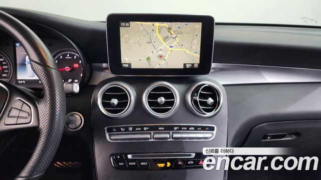 Mercedes-Benz GLC-Class GLC300 4MATIC