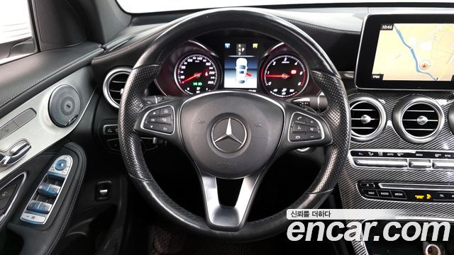 Mercedes-Benz GLC-Class GLC220 d 4MATIC Premium Coupe
