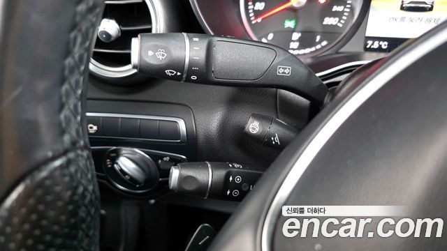 Mercedes-Benz GLC-Class GLC220 d 4MATIC Premium Coupe