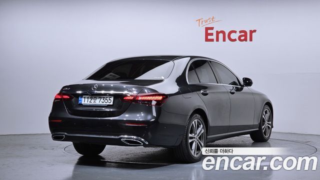 Mercedes-Benz E-Class E350 4MATIC Avantgarde