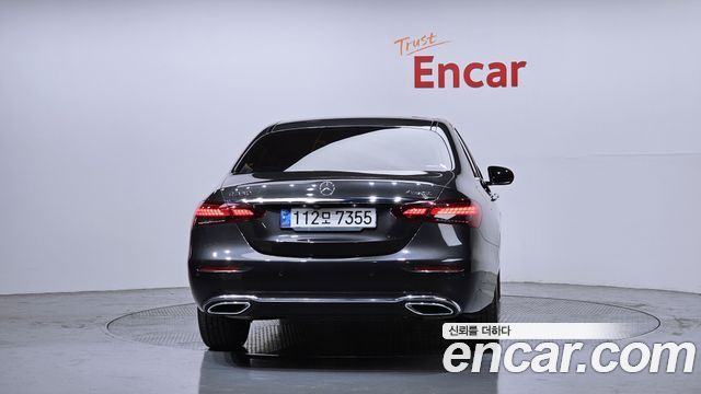 Mercedes-Benz E-Class E350 4MATIC Avantgarde