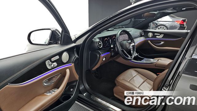 Mercedes-Benz E-Class E350 4MATIC Avantgarde