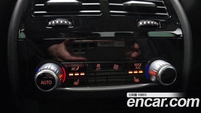 BMW 5-Series 530i Luxury