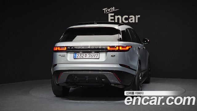 Land Rover Range Rover Velar 2.0 D240 R-Dynamic SE