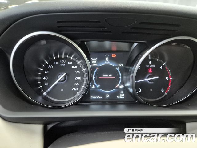 Land Rover Discovery 2.0 SD4 SE