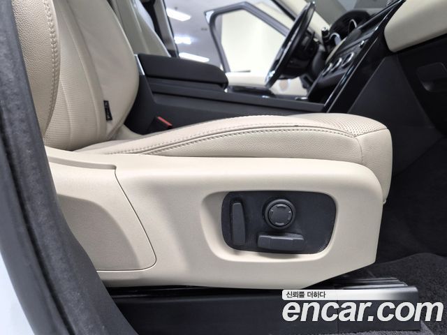 Land Rover Discovery 2.0 SD4 SE