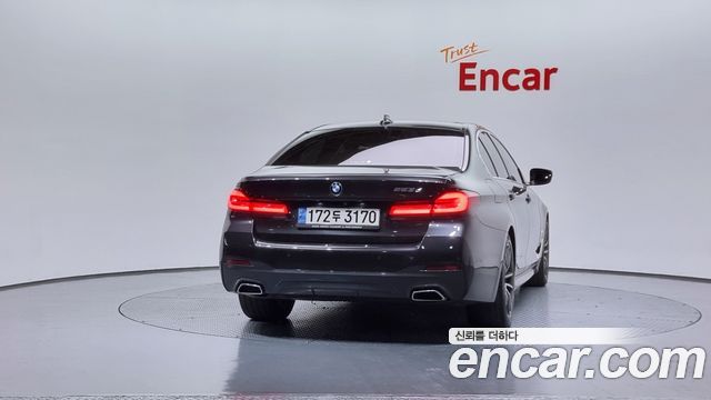 BMW 5-Series 523d M Sport