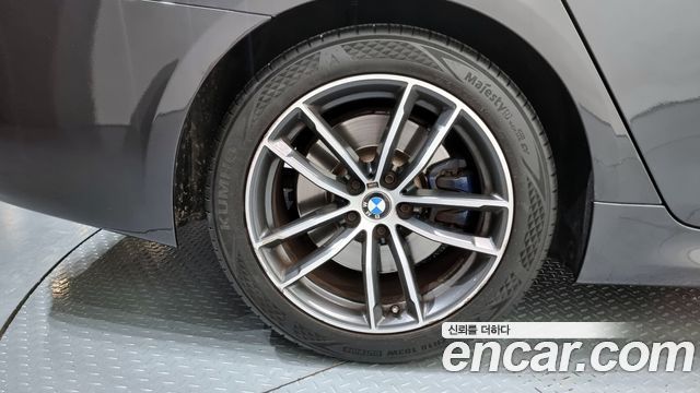 BMW 5-Series 523d M Sport