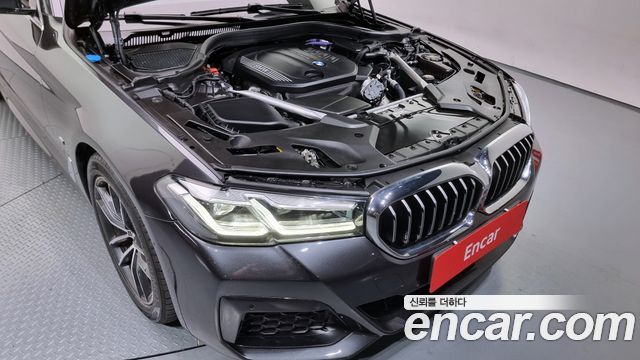 BMW 5-Series 523d M Sport
