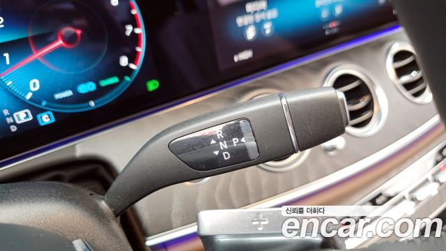 Mercedes-Benz E-Class E350 4MATIC Exclusive