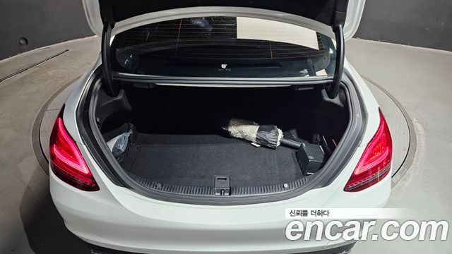 Mercedes-Benz C-Class C220 d 4MATIC