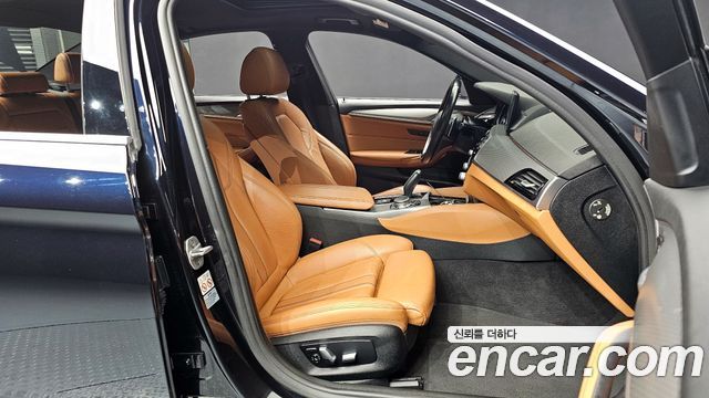 BMW 5-Series 530i M Sport Package