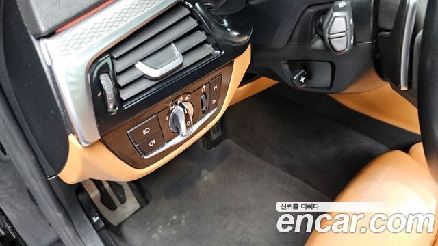 BMW 5-Series 530i M Sport Package