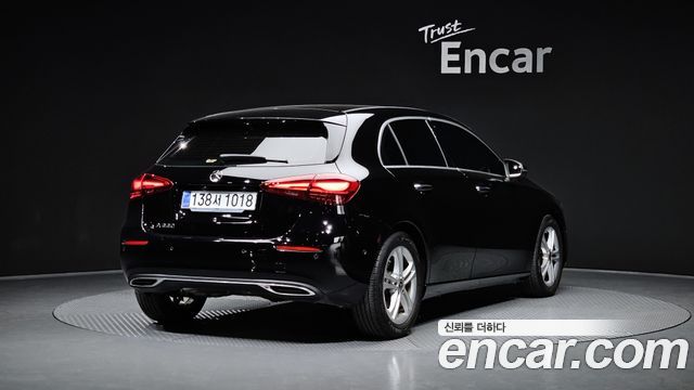 Mercedes-Benz A-Class A220 Hatchback