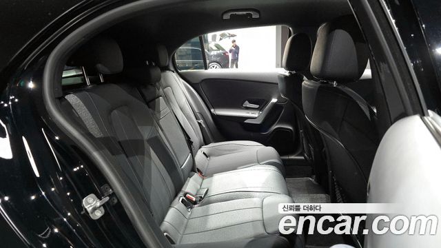 Mercedes-Benz A-Class A220 Hatchback