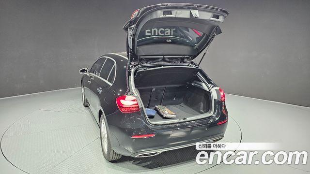 Mercedes-Benz A-Class A220 Hatchback