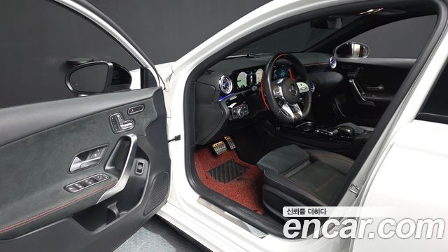 Mercedes-Benz A-Class AMG A35 4MATIC Sedan