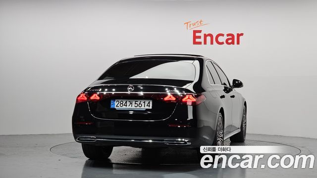 Mercedes-Benz E-Class E450 4MATIC Exclusive