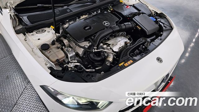 Mercedes-Benz A-Class A250 4MATIC Sedan