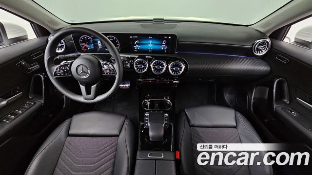 Mercedes-Benz A-Class A250 4MATIC Sedan