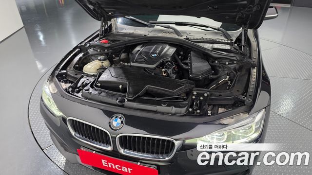 BMW 3-Series 320d