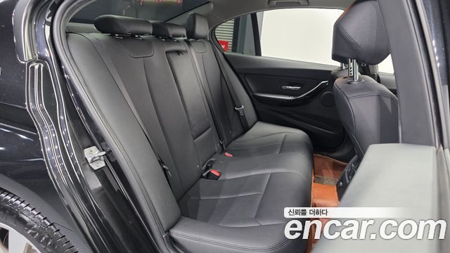 BMW 3-Series 320d