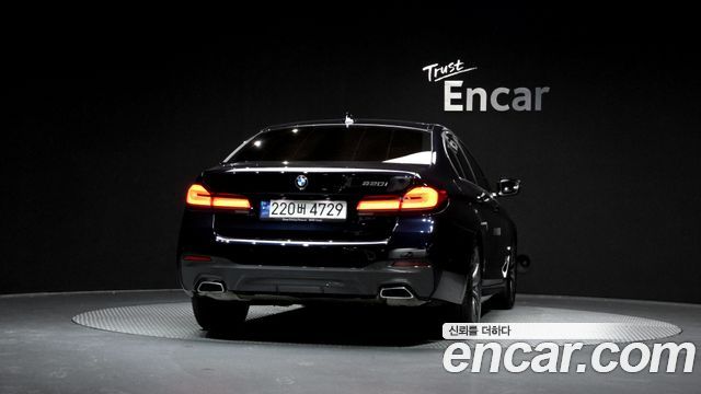 BMW 5-Series 520i M Sport
