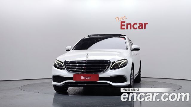 Mercedes-Benz E-Class E400 4MATIC Exclusive