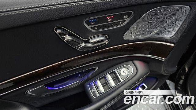 Mercedes-Benz S-Class S560L 4MATIC