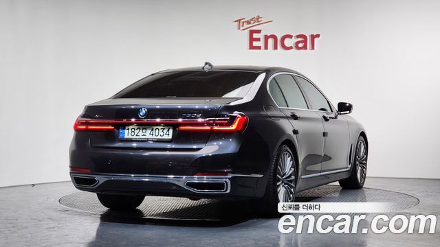 BMW 7-Series 730d xDrive Design Pure Excellence