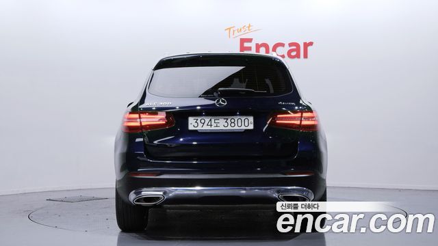 Mercedes-Benz GLC-Class GLC300 4MATIC
