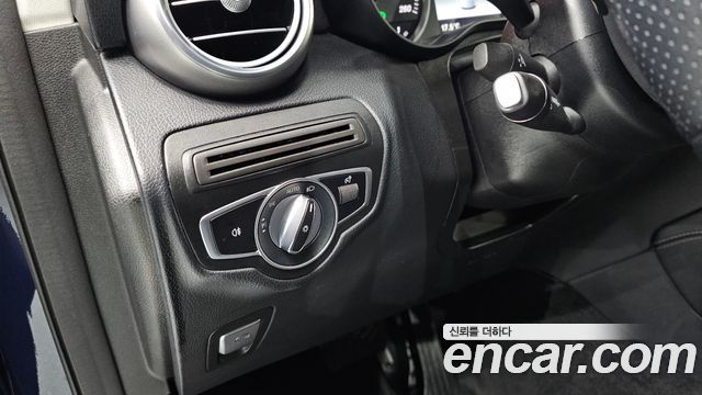 Mercedes-Benz GLC-Class GLC300 4MATIC